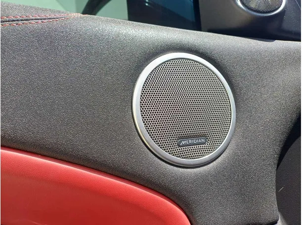 Car image 22