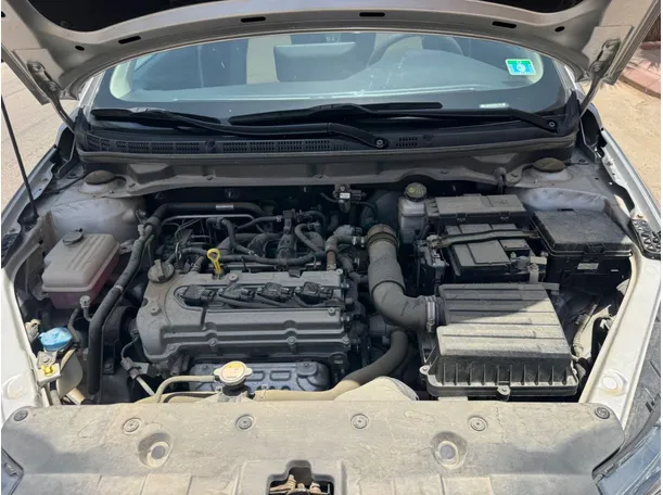Car image 20