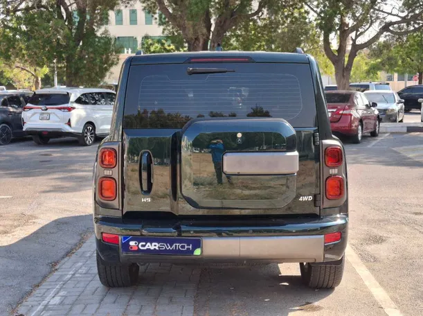 Car image 6