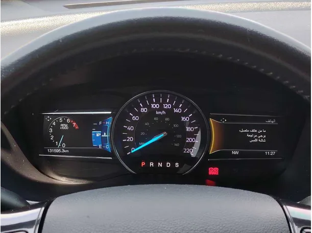 Car image 24