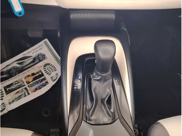 Car image 21
