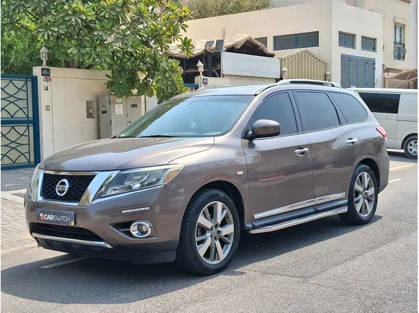 2014 Nissan Pathfinder in UAE