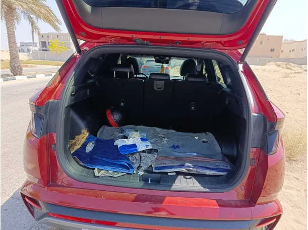 Car image 28