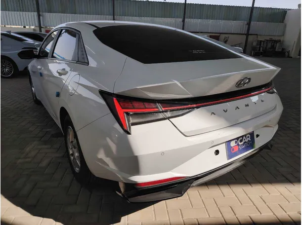 Car image 7