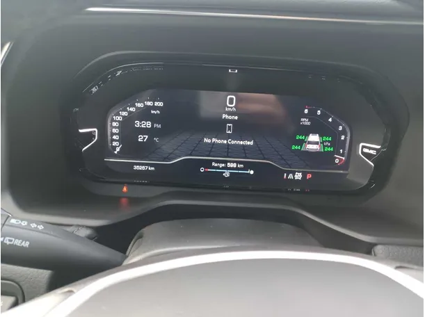 Car image 16