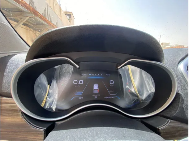 Car image 17