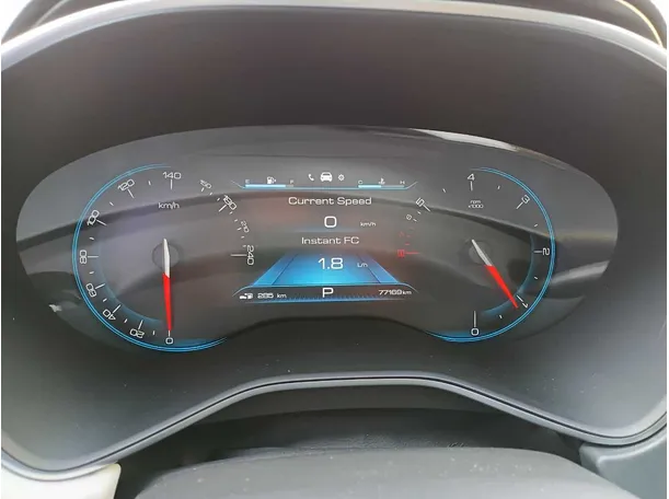 Car image 18