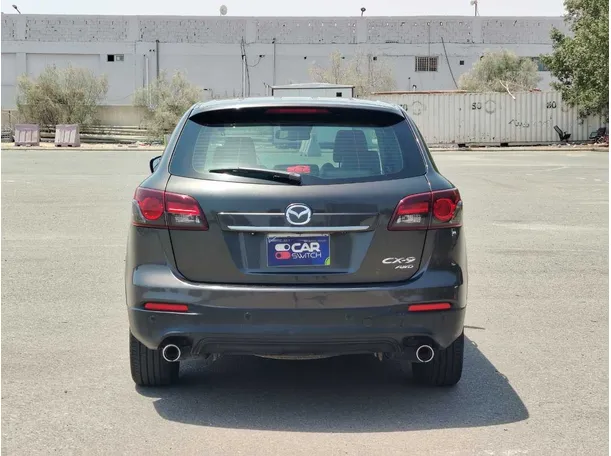 Car image 6