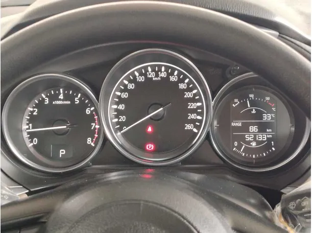 Car image 24