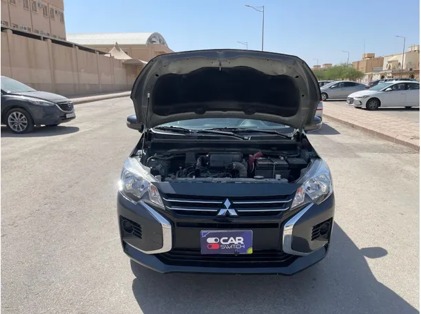 Car image 23