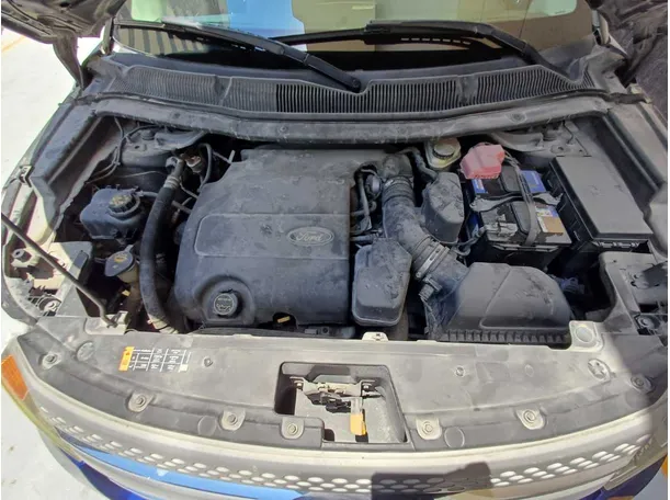 Car image 21