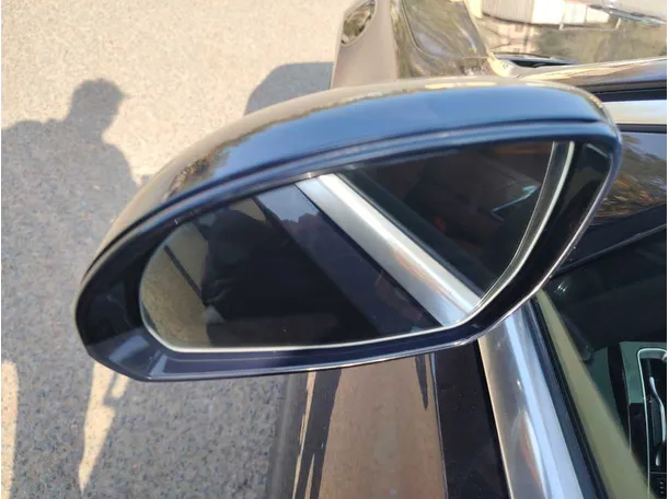 Car image 39