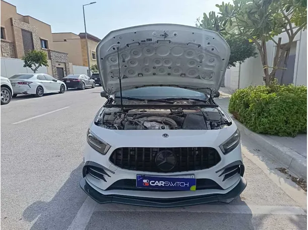 Car image 24