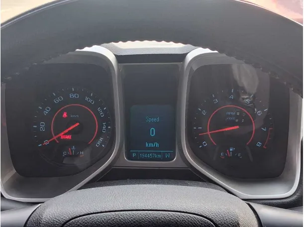 Car image 19