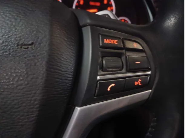Car image 24