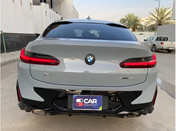 Car image 6