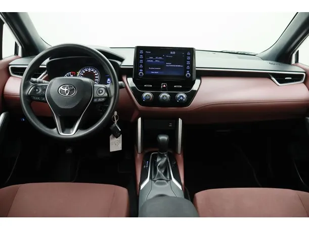Car image 14