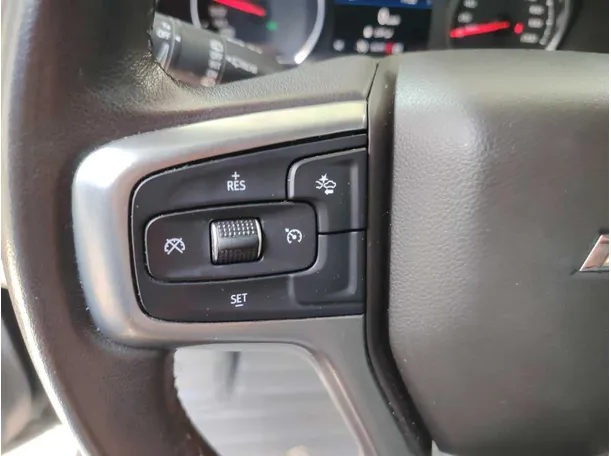 Car image 43