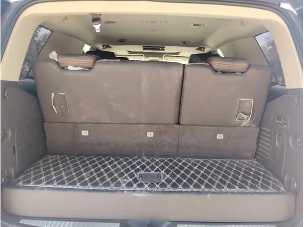 Car image 27