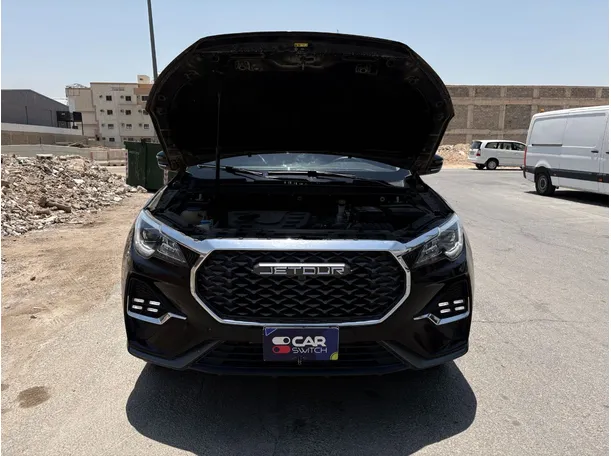 Car image 26