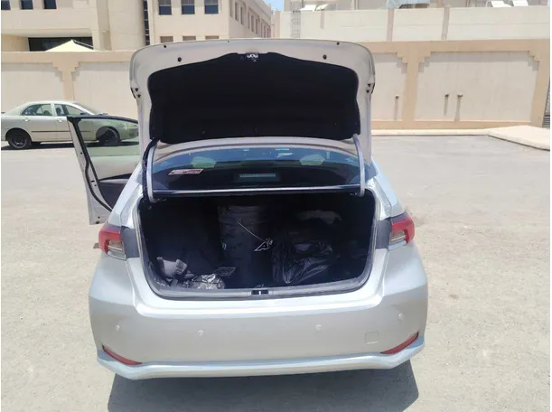 Car image 22