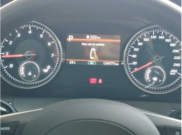 Car image 29