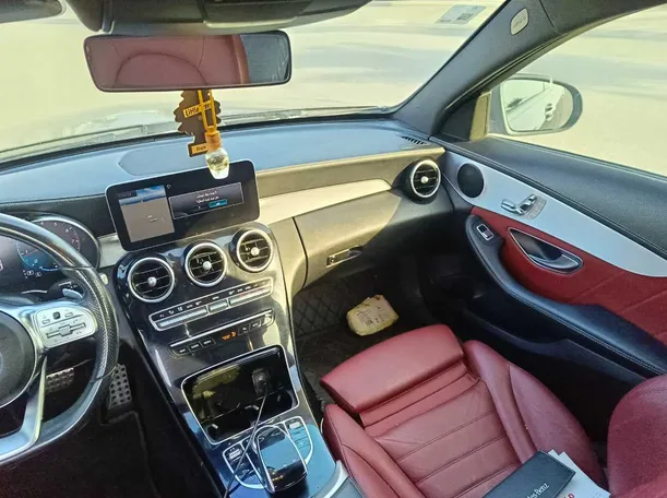 Car image 22