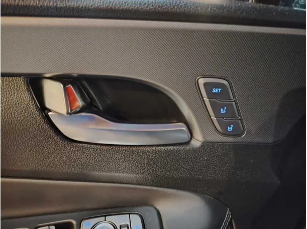 Car image 41