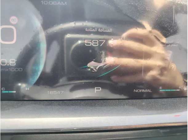 Car image 22