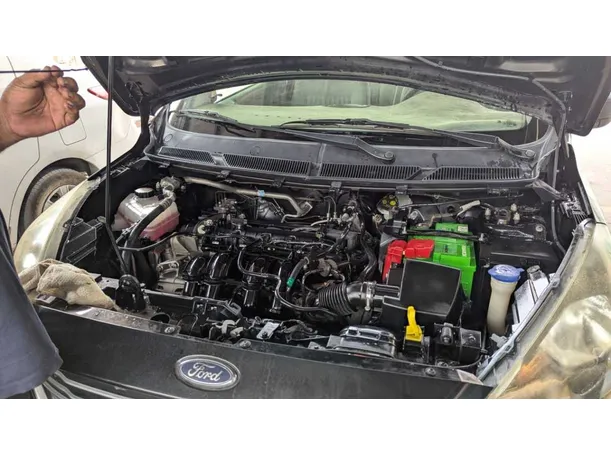 Car image 20
