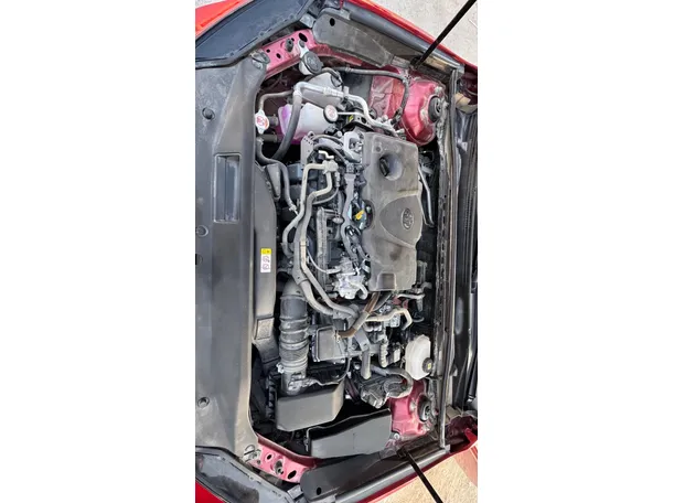 Car image 25