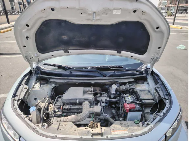 Car image 36