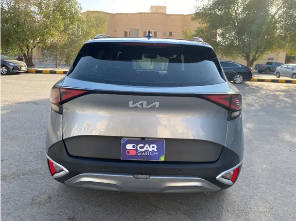 Car image 6