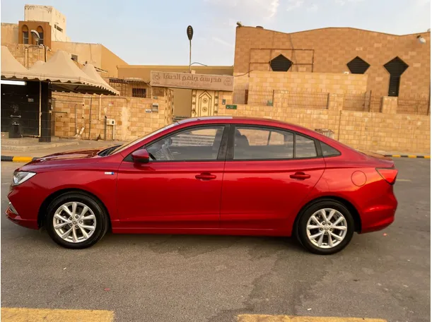 Car image 7