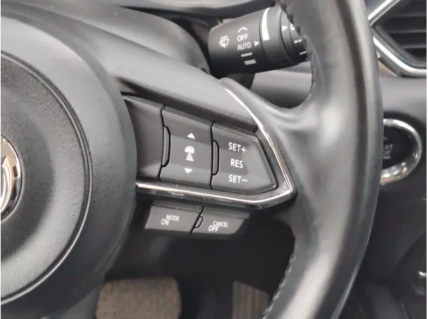 Car image 21