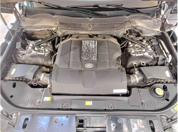 Car image 21