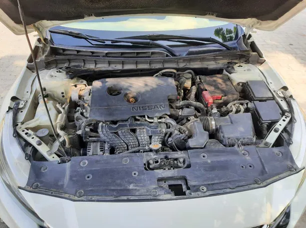 Car image 20