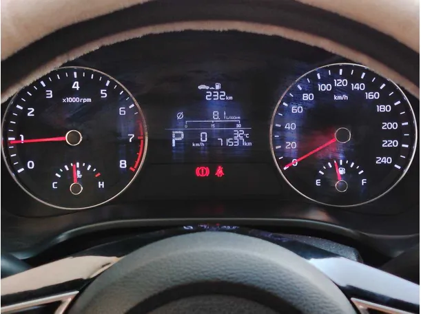 Car image 24