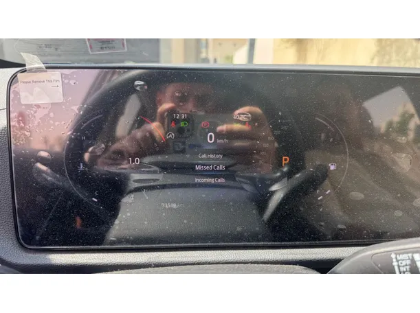Car image 25