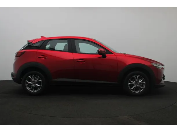 Car image 13
