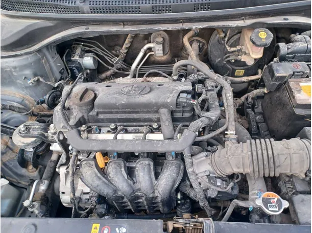 Car image 21