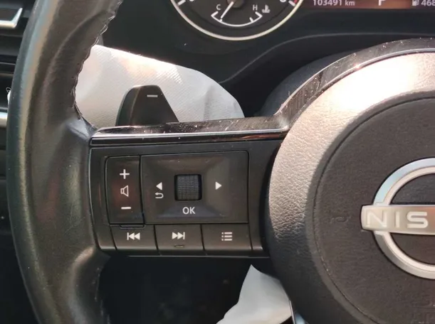 Car image 27