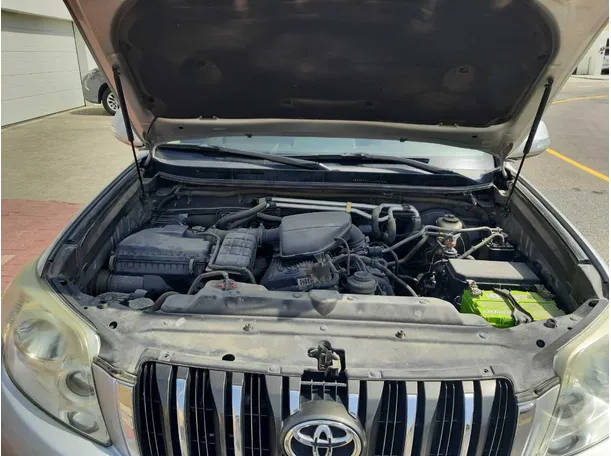 Car image 20