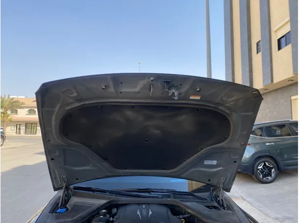 Car image 28