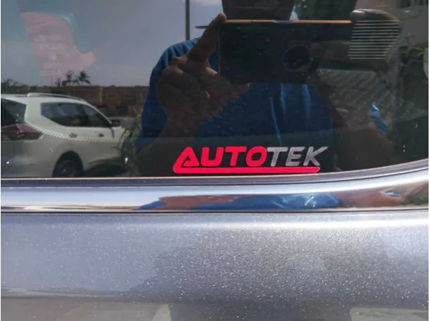 Car image 37