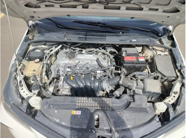 Car image 25