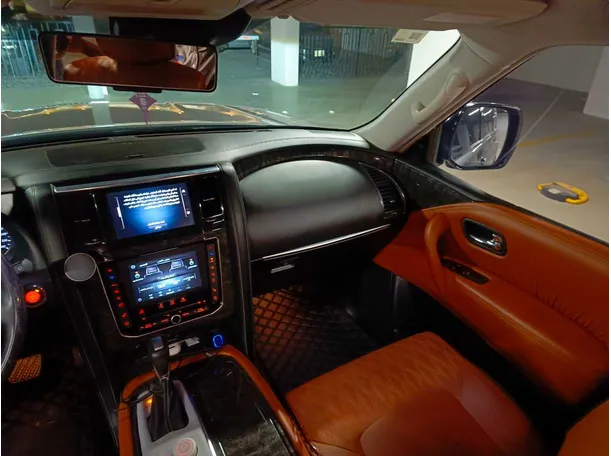 Car image 23