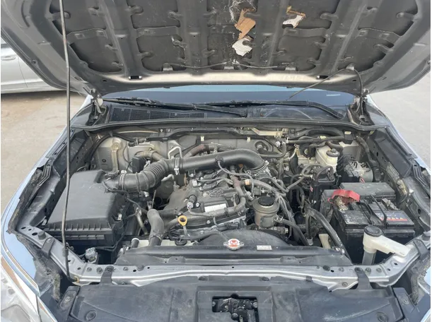 Car image 23