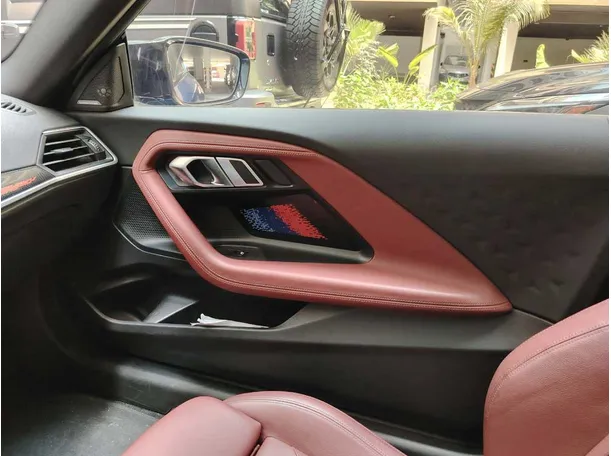 Car image 39