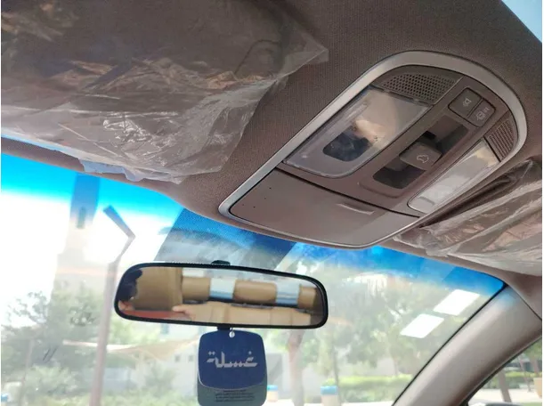 Car image 34